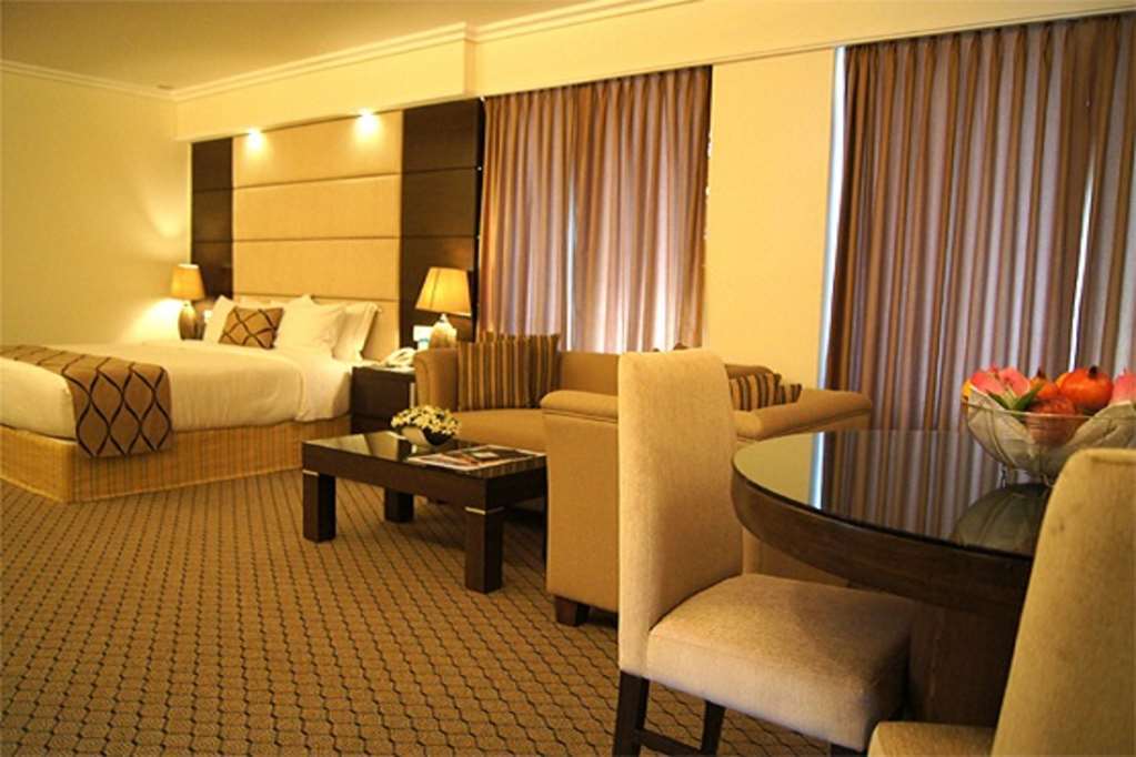 Hotel Agrabad Chittagong Habitación foto